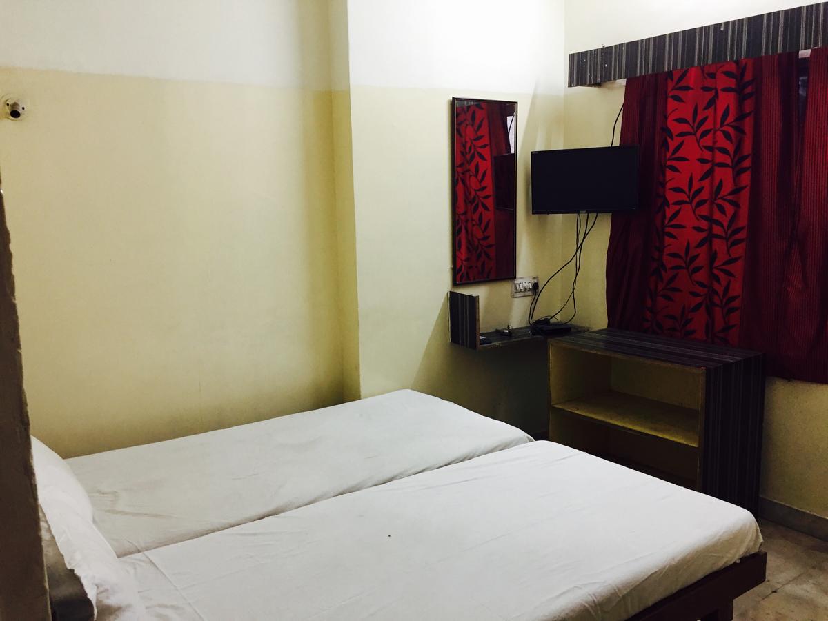 Hotel Ashirwad Udaipur Extérieur photo